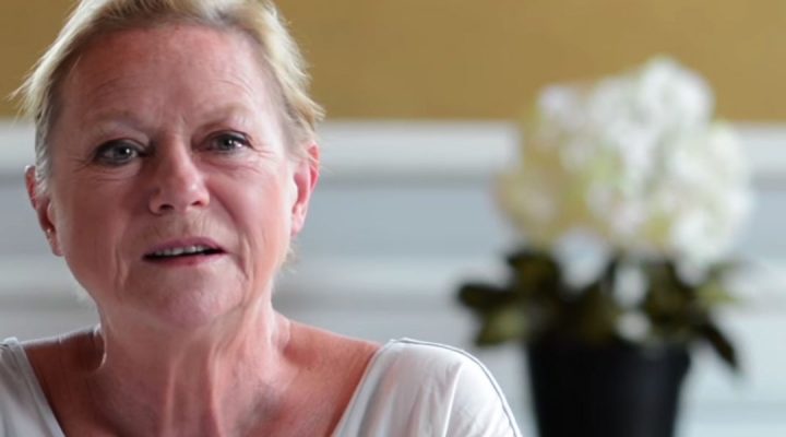 Gør dog noget! – Livet er for kort til den samme hårfarve! .