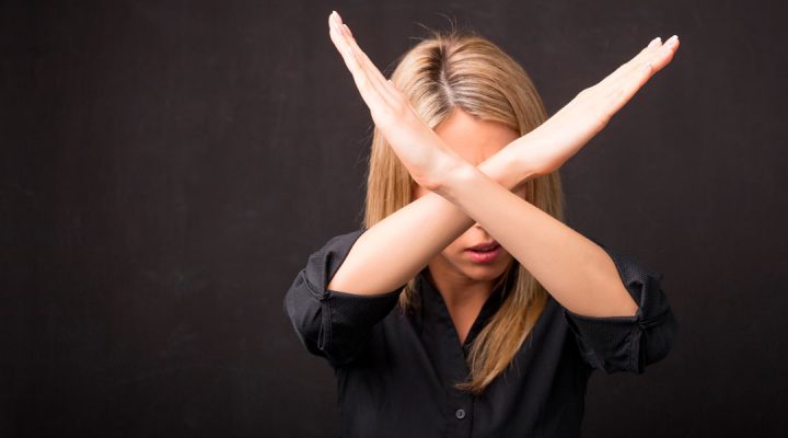 Er du en pleaser, blinker disse røde knapper… .