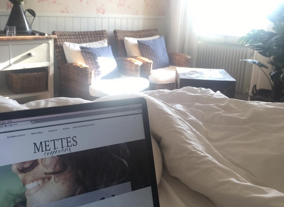 En stille lørdag formiddag .